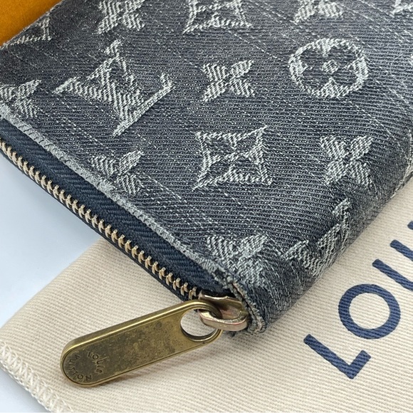 Louis Vuitton Denim Blue Jean Monogram Long Round Zippy Wallet Clutch Rare LV - Picture 7 of 15